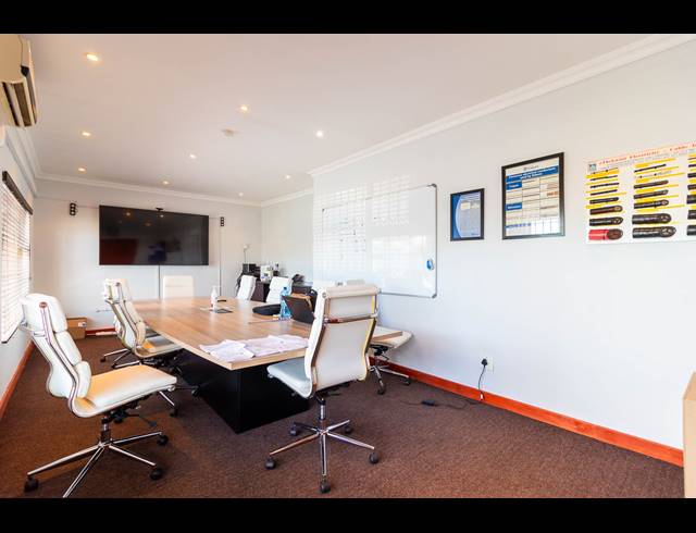 773M² BUSINESS CENTRE FOR SALE IN NEW REDRUTH